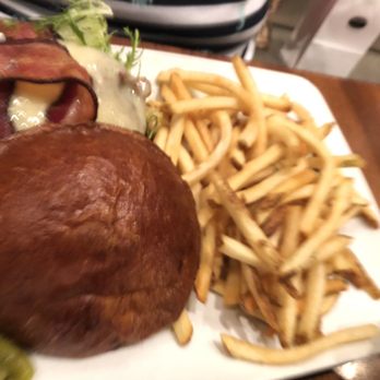 Vécu - Barberet Burger - Bakeries Near Me - Lancaster, Pennsylvania