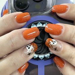 Nail Max