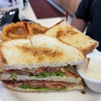 Fenton's Creamery - BLT Sandwich - Ice Cream & Frozen Yogurt Near Me - Vacaville, California