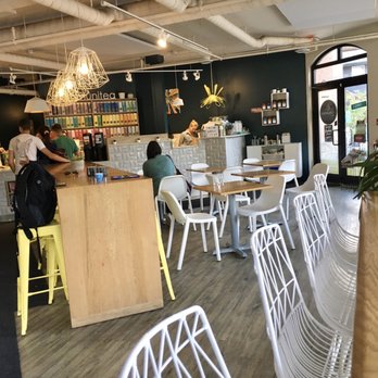 Communitea Cafe - Bright and cheerful space! - Gluten-Free Near Me - Canmore, Alberta