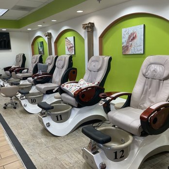 Best Nails & Spa - Nail Salons Near Me - Long Beach, California