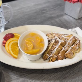 Flavor Table - Peach Cobbler French Toast - Cajun/Creole Near Me - Los Angeles, California Flavor Table - Peach Cobbler French Toast - Cajun/Creole Near Me - Los Angeles, California