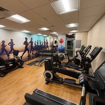 Hyatt Place Hampton Convention Center - Decent gym - Hotels Near Me - Hampton, Virginia