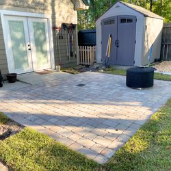 Gonzalez Outdoor Living - Paver Patio