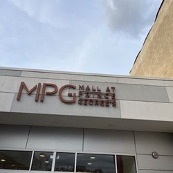 Mall At Prince George's