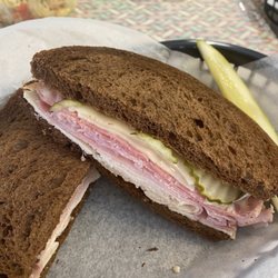 Barrow's Gourmet Deli - Pumpernickel