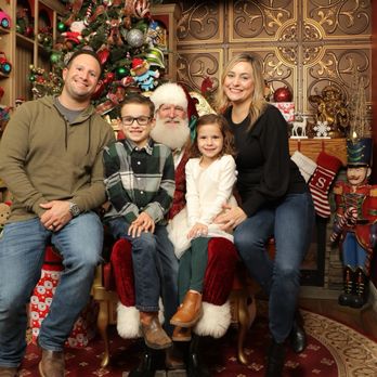 Holiday Magic Studios - Session Photography Near Me - Fresno, California