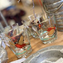 River Market Antique Mall - Tasteful design - set of four rustic chic whiskey glasses