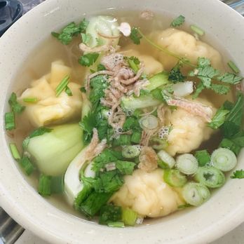 Vinh Chau - Wonton soup - Vietnamese Near Me - Springfield, Massachusetts