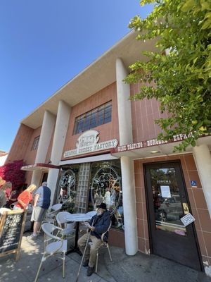 Sonoma Cheese Factory by null