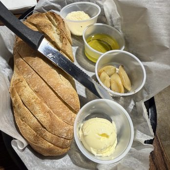 The Tilted Skillet - Bread basket - Pizza Near Me - Union, Missouri The Tilted Skillet - Bread basket - Pizza Near Me - Union, Missouri
