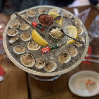 Red Hook Lobster Pound - Little neck clams - Seafood Near Me - Brooklyn, New York Red Hook Lobster Pound - Little neck clams - Seafood Near Me - Brooklyn, New York