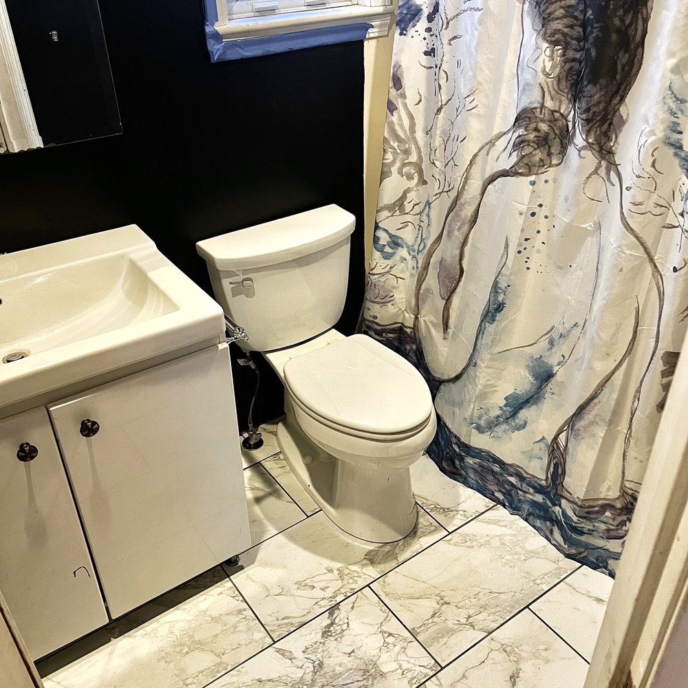 Miches Services - New bathroom floor - Flooring Near Me - Lawrence, Massachusetts Miches Services - New bathroom floor - Flooring Near Me - Lawrence, Massachusetts
