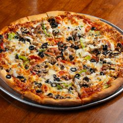 Joe's Pasta-N-Pizza - Joe's Special
With pepperoni, hamburger, sausage, mushrooms, onions, black olives, green peppers, and Canadian bacon