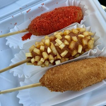 Hot Juicy 88 - Whole Mozzarella one with potato toppings one with hot Cheetos and one plain - Korean Near Me - Aurora, Colorado Hot Juicy 88 - Whole Mozzarella one with potato toppings one with hot Cheetos and one plain - Korean Near Me - Aurora, Colorado