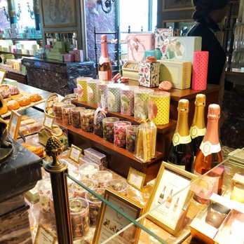 Ladurée - Macarons Near Me - Paris, 75 Ladurée - Macarons Near Me - Paris, 75