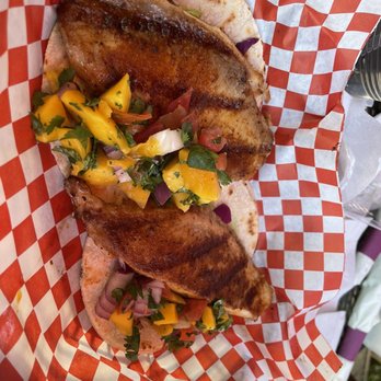The Rustic Table - Fish tacos - New American Near Me - Emigrant Gap, California