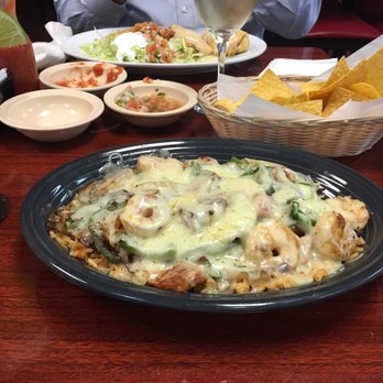 Los Guerreros - Yummy! - Mexican Near Me - Pinellas Park, Florida
