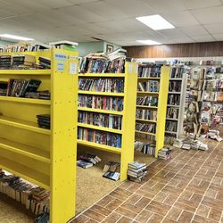 Book Nook - Books and books
