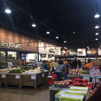 H Mart - Cary - Produce Section - Grocery Near Me - Cary, North Carolina