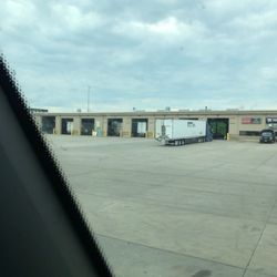 Petro Service Center