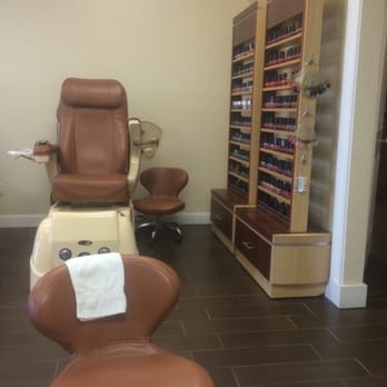 Mi Beauty Salon - Huge polish selection and lots of spa chairs. - Hair Salons Near Me - Fremont, California Mi Beauty Salon - Huge polish selection and lots of spa chairs. - Hair Salons Near Me - Fremont, California