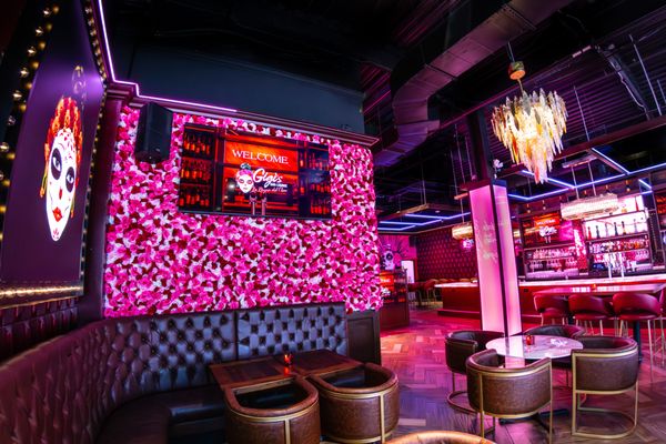 Gigi's Bar & Lounge by null