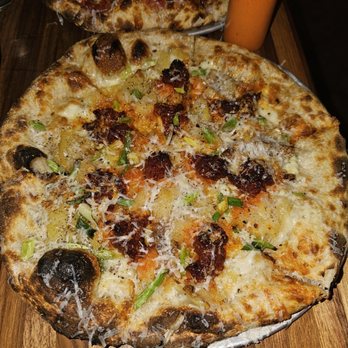 Decades Pizza - potato pizza - Pizza Near Me - Queens, New York