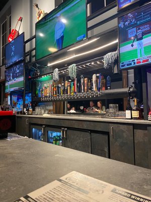 BoomBozz Craft Pizza & Taphouse - East Nashville by null