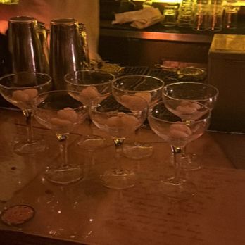 Verlaine - Lychee Martinis - Cocktail Bars Near Me - New York, New York Verlaine - Lychee Martinis - Cocktail Bars Near Me - New York, New York