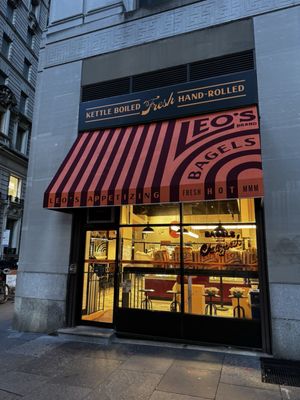 Leo's Bagels by null