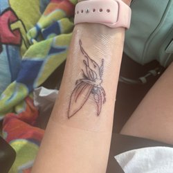 Nadwe Zibe Tattoo & Piercing - One of the tattoos I got done