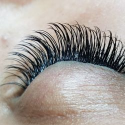 Sophie's Lashes - I take my time to understand your needs to meet your expectations. Who wouldn't want to take a nap to wakeup even more beautiful w/o trying.