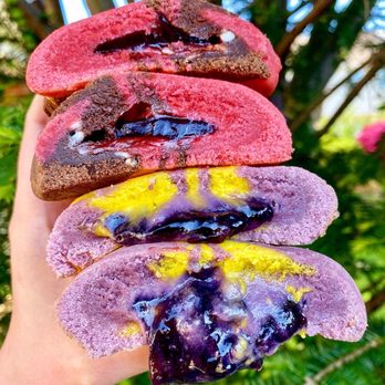 Duchess Cookies - Chocolate Covered Strawberry & Blueberry Lemonade - Desserts Near Me - Plainview, New York