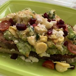 Freshco Mexican Grill - Avocado toast