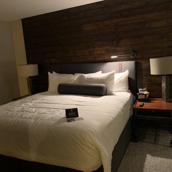 Ironworks Hotel - Hotels Near Me - Beloit, Wisconsin