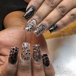 Vogue Nails 2