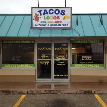 Tacos Locos - the front of a taco shop - Mexican Near Me - Durant, Oklahoma