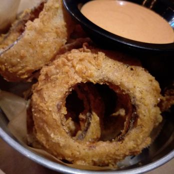 Hendricks BBQ - Onion Ring App, very very good! - Barbeque Near Me - St Charles, Missouri
