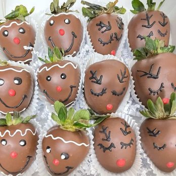 Sweetside Of Becky - chocolate covered strawberries with faces - Desserts Near Me Sweetside Of Becky - chocolate covered strawberries with faces - Desserts Near Me