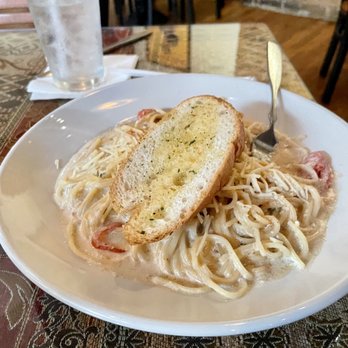 Pearl Street Pasta - Cajun Shrimp Pasta - New American Near Me - Natchez, Mississippi