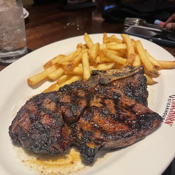 LongHorn Steakhouse - Steakhouses Near Me - Mays Landing, New Jersey