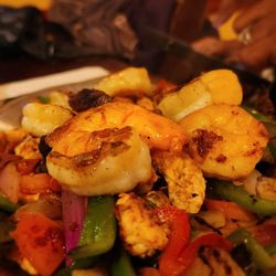El Paso Mexican Grille - Shrimp, beef & chicken fajitas!