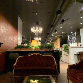 Bru Chicago - Peppermint Tea, Cider, Cocoa, relaxing vibe - Coffee & Tea Near Me - Chicago, Illinois Bru Chicago - Peppermint Tea, Cider, Cocoa, relaxing vibe - Coffee & Tea Near Me - Chicago, Illinois