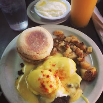 The Stuffed Pig - Breakfast & Brunch Near Me - Marathon, Florida