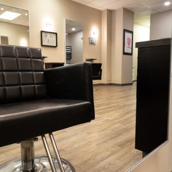 Jonathan Mark Salon