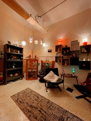Hippottery Studio by null