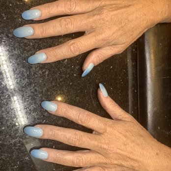 Luxury Nails Spa - Mani dip powder. Ombré - Nail Salons Near Me - Vienna, Virginia