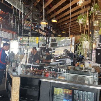 Fratelli Cafe - Inside the restaurant - Coffee & Tea Near Me - Los Angeles, California Fratelli Cafe - Inside the restaurant - Coffee & Tea Near Me - Los Angeles, California