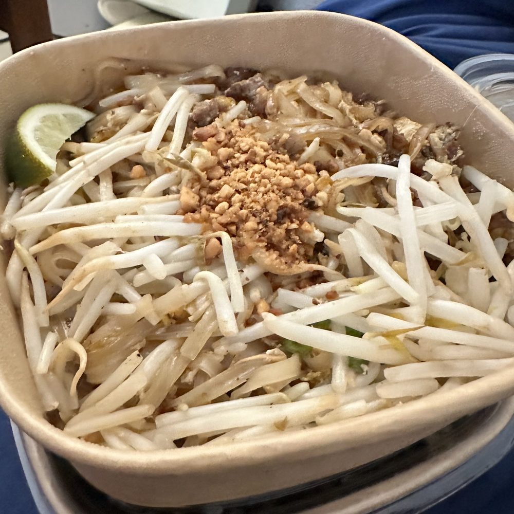 Muy Thai - Pad Thai - Thai Near Me - Los Angeles, California Muy Thai - Pad Thai - Thai Near Me - Los Angeles, California